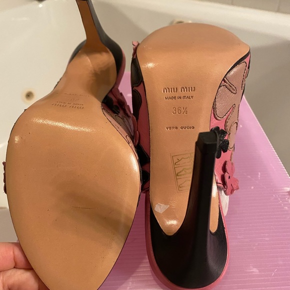 Miu Miu Slide - Picture 5 of 5